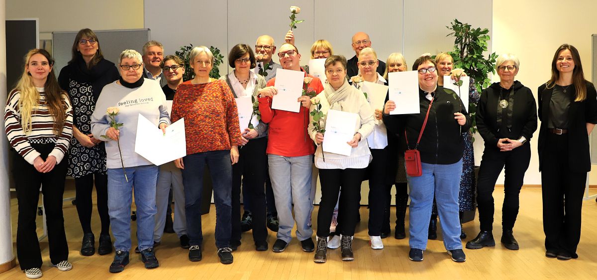 Das Bild zeigt die Teilnehmenden am Forschungsprojekt HospInk.